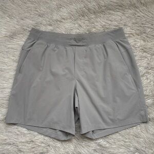 Lululemon Athletica Gull Gray  Men’s Athletic Shorts Size XL